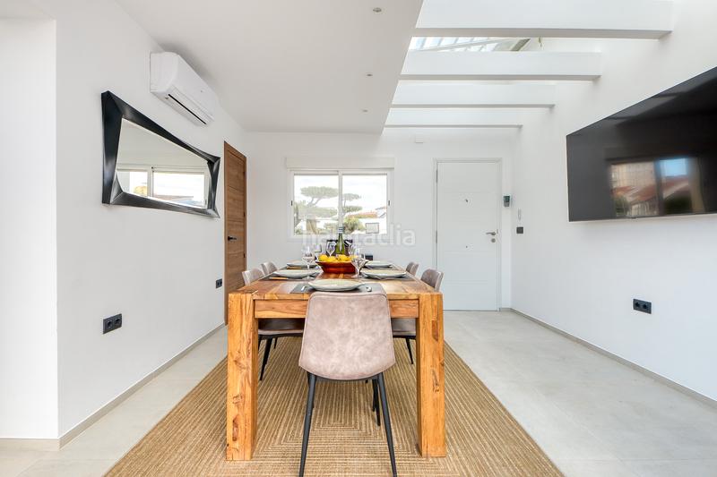 Foto 8697909f-002d-4f90-a0f2-102eae9ecb14. Alquiler casa  con piscina para alquiler anual en Roses