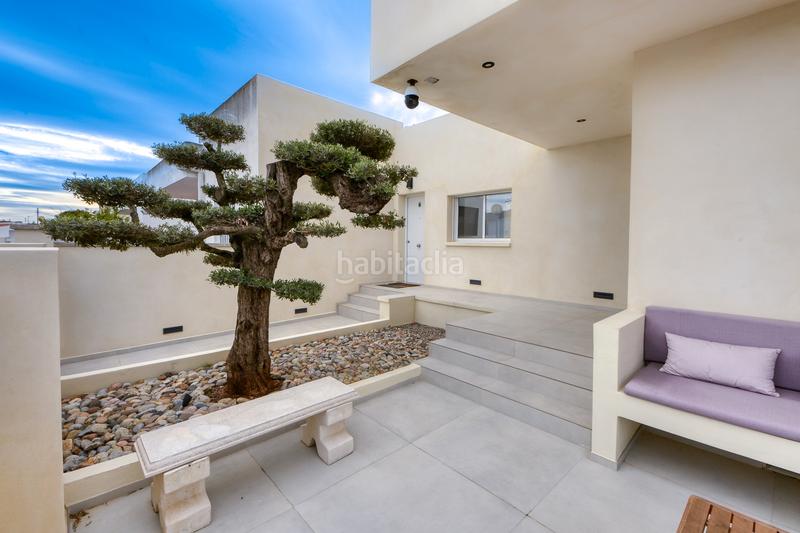 Foto bc1ff747-c265-4af4-81a5-5549441342ba. Alquiler casa  con piscina para alquiler anual en Roses