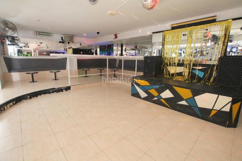 Foto b85e3e2a-1f55-4400-adc4-9df53708663a. Local comercial local musical en S´Arenal Llucmajor