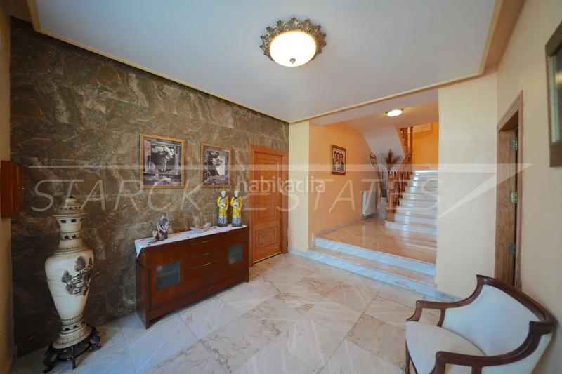 Foto b92286de-fb16-46b4-b694-48955f2f857d. Casa adosada en Verger (el)