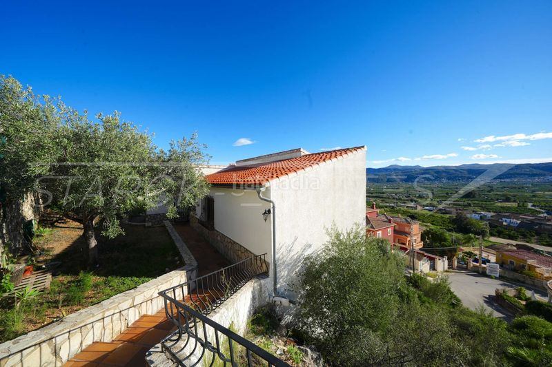 Foto 0b1a734f-5579-4ebb-b7e5-793de4b7c06a. Casa amb xemeneia a Sanet y Negrals