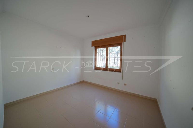 Foto c849c7da-be44-42bf-bd1c-97b48ef52289. Casa amb xemeneia a Sanet y Negrals