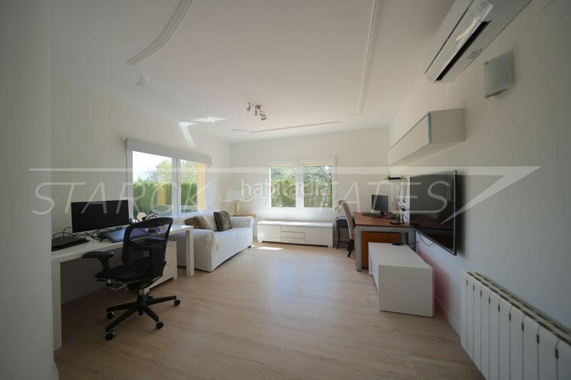 Foto 41370885-3de6-47a0-abb3-793820c12ed2. Terreny residencial a Gata de Gorgos