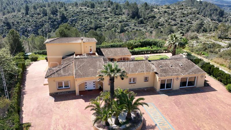 Foto 5df3dea6-7c0f-4eb1-9ac5-3f291cb27077. Wohngrundstück in Gata de Gorgos