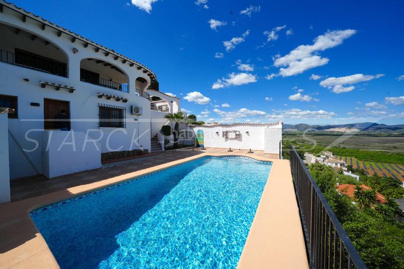 Foto 3177a2c0-84b7-4b2c-b7f2-3006aea19aae. Casa a Pego