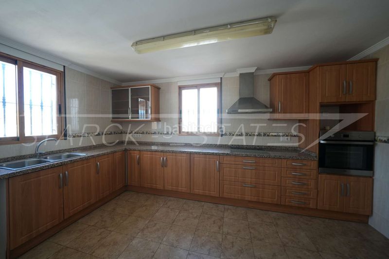 Foto fe0ec855-ed2d-4fd6-ab50-d83a49775330. Casa con camino in Orba