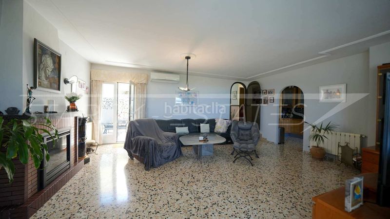Foto 04605409-af0a-4779-9207-082597859c86. Casa amb xemeneia piscina a Benidoleig