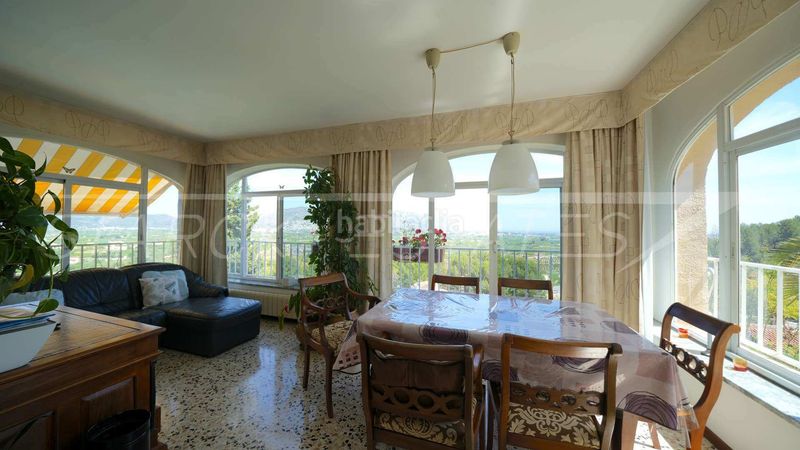 Foto 96d0c2cb-a888-4a6c-b638-5b3f2b201e8f. Casa amb xemeneia piscina a Benidoleig