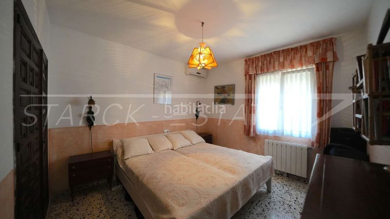 Foto fd458a5d-5862-4d57-b994-9868eb1ae877. Casa amb xemeneia piscina a Benidoleig