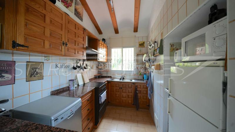 Foto cfd9a01e-8202-4c3a-967d-ca7b5a65bb5d. Casa a Benidoleig