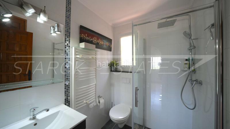 Foto ec4ddf7a-1dc6-441f-919f-d0ad66d0f524. Casa a Benidoleig