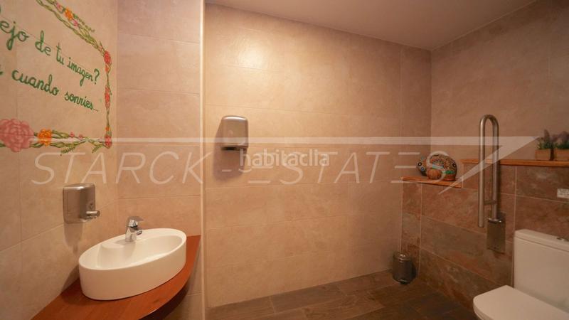 Foto d4cf8097-0a5a-4f3a-9c9c-e6d24f121e68. Local comercial a Centro Urbano Dénia