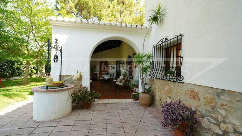 Foto 1e293fbc-ab97-42e0-b74e-97b11ae3e613. Terreny residencial a Pedreguer