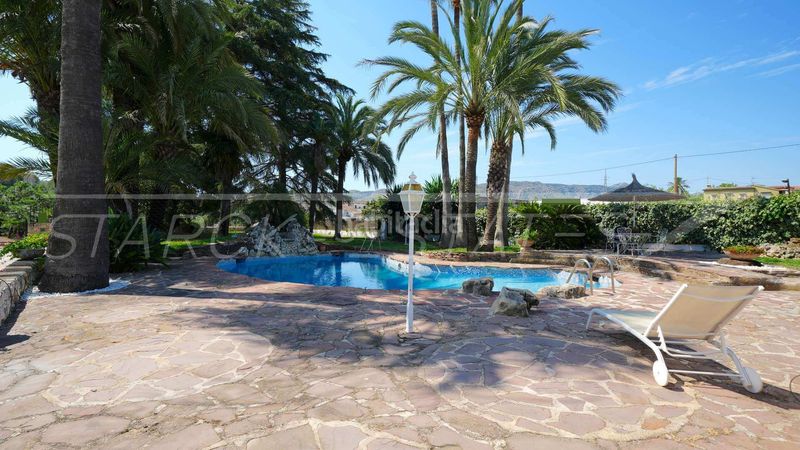 Foto bdc61cbe-2bdd-4d2f-b09b-6850ca1e6b44. Terreny residencial a Pedreguer