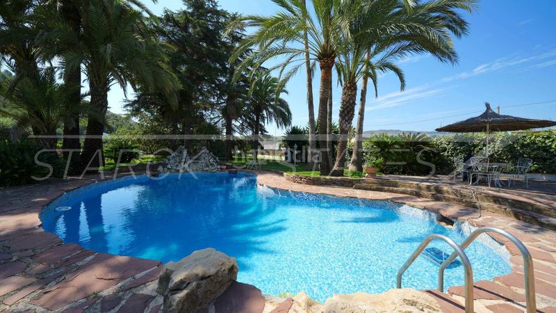 Foto e31ae3d3-4e88-4d92-9dc6-f591e96a4bd5. Terreny residencial a Pedreguer
