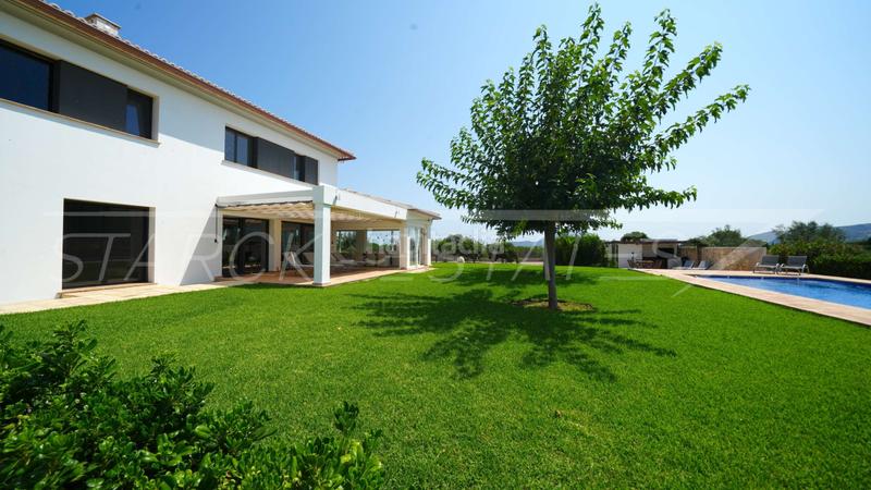 Foto b5c1f5a4-d9bd-4b62-bf59-d9e6d33abb4a. Residential plot in Sanet y Negrals