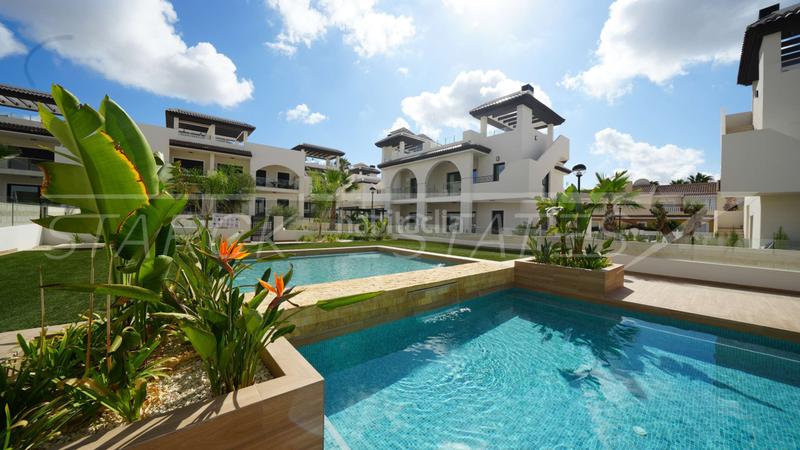 Foto 918ea6a1-c1b9-4c9a-a6cc-038caa2be3fd. Àtic a Rojales