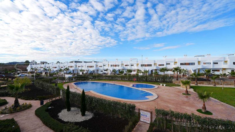 Foto cd94b258-5104-4c09-84b0-51998029925a. Attico con piscina in Desamparados - Hurchillo - Torremendo Orihuela