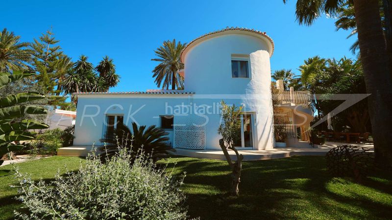 Foto 7be93be1-bf29-49a2-b474-e1a71e2cff0b. Casa amb xemeneia piscina a Poblets (els)
