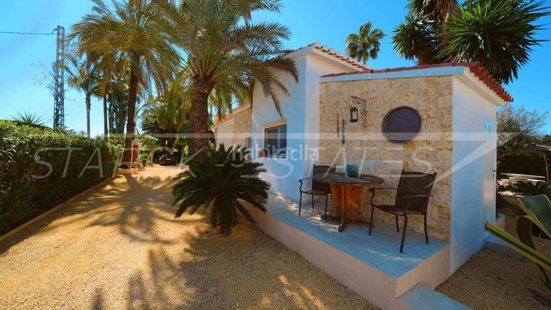 Foto db09f73a-3d1e-47f4-84ba-c0026f41baa8. Casa amb xemeneia piscina a Poblets (els)