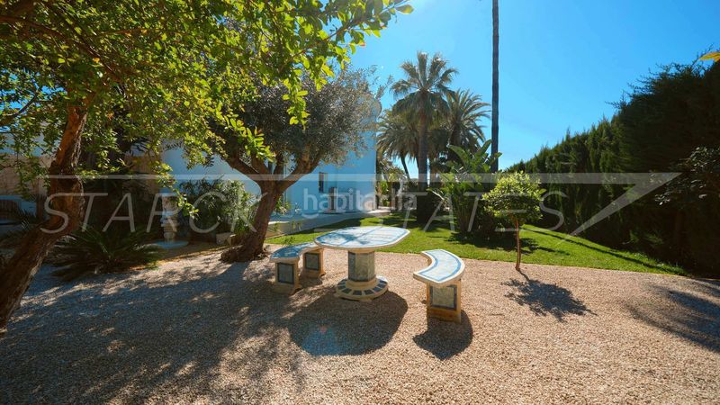 Foto f150473a-7fea-4bd9-9518-28b6e74e873f. Casa amb xemeneia piscina a Poblets (els)