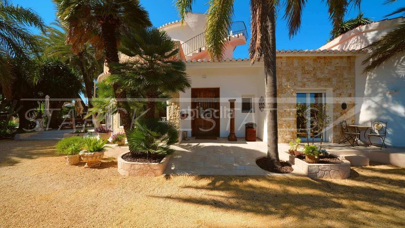 Foto 19b9a246-51c8-4b2d-a29d-7943dce2b95c. Maison avec cheminée piscine dans Poblets (els)