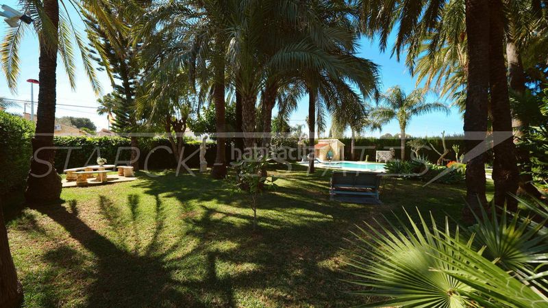Foto 424d7748-3740-4638-b346-e53189f9c4ba. Maison avec cheminée piscine dans Poblets (els)
