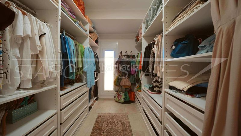 Foto c1247481-da1b-48c4-a691-2fc913a8d4f5. Maison avec cheminée piscine dans Poblets (els)