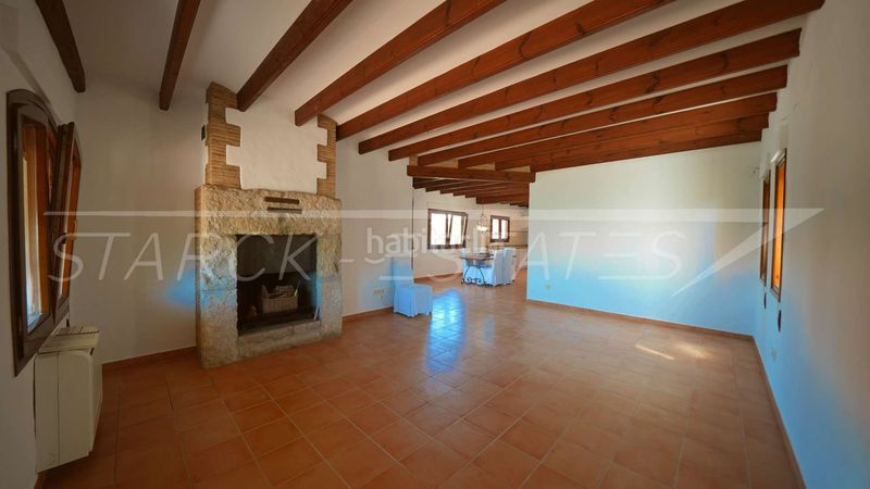 Foto d78572f9-9efc-4c87-b888-dead19e54151. Casa amb xemeneia piscina a Centro Urbano Dénia