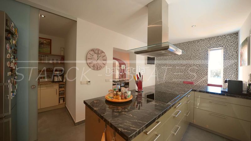 Foto 0f217e18-d751-47a3-b6a5-738e224517c5. Casa amb xemeneia piscina a Orba