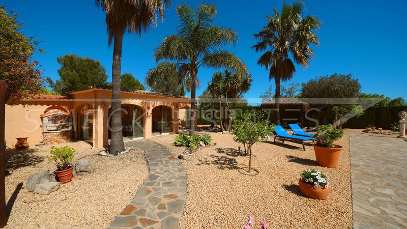 Foto 584f4a85-0670-4034-9d67-a8386c687f09. Casa amb xemeneia piscina a Orba