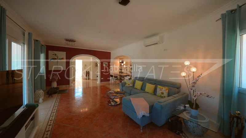 Foto 5a07b464-170e-4f0f-863f-557663749b55. Casa amb xemeneia piscina a Orba
