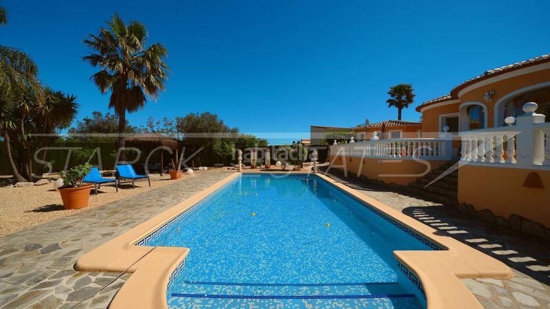 Foto 5ce0f9ca-48e1-4cb2-8ca4-480a7bab1554. Casa amb xemeneia piscina a Orba
