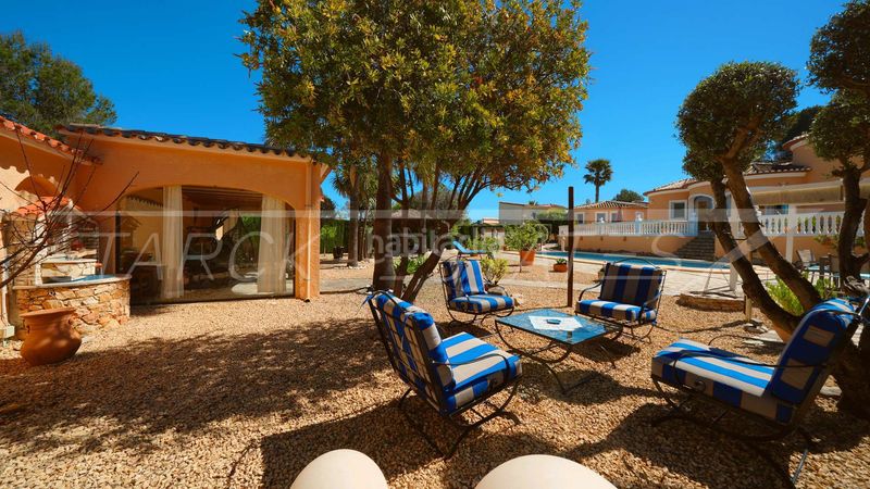 Foto cd0be279-42b8-4a9c-9296-d4d922fe831f. Casa amb xemeneia piscina a Orba