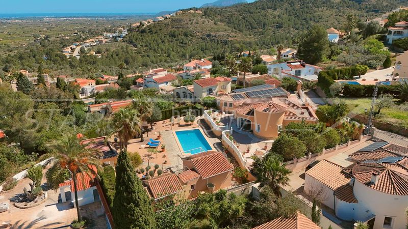 Foto ef64c95f-5f98-4e3e-95bd-8815a351217b. Casa amb xemeneia piscina a Orba