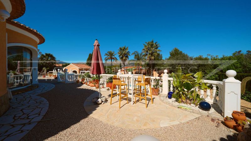 Foto f4e4c667-4384-4d71-95c0-d9ee9e53fc73. Casa amb xemeneia piscina a Orba