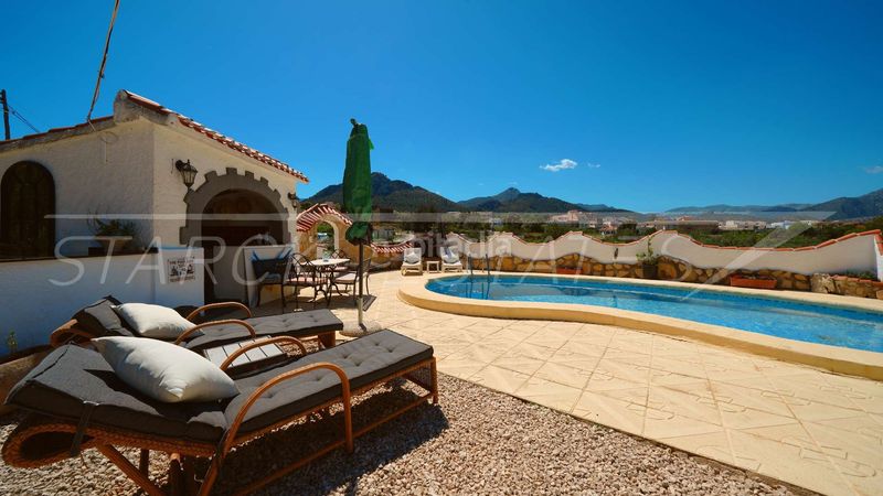 Foto 6322aeb5-37dd-4262-8efd-35ac377aad9c. Casa amb xemeneia piscina a Orba