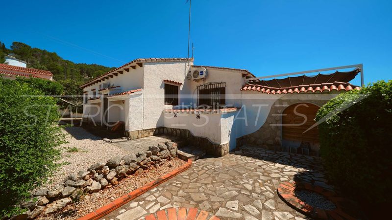 Foto 7443780c-405e-4772-b085-f31ed5020d17. Casa amb xemeneia piscina a Orba