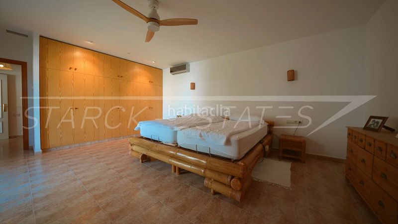Foto 24178fc5-6e1f-407e-9fb2-2f99136bb8b0. Terreny residencial a Centro Pedreguer