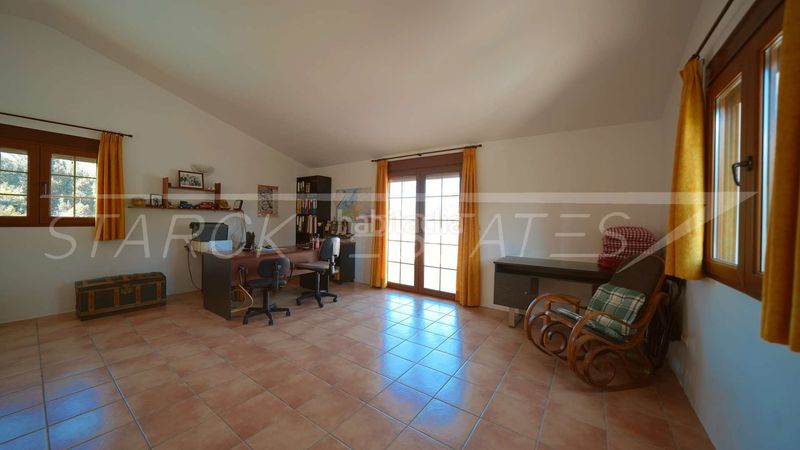Foto 2f6df762-866f-48d1-8154-e93fda6a9328. Terreny residencial a Centro Pedreguer