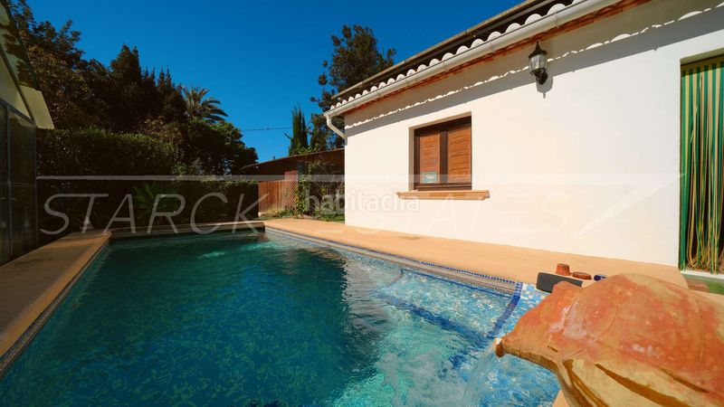 Foto ab152db4-360f-40cc-b473-3d54eab04b63. Terreny residencial a Centro Pedreguer