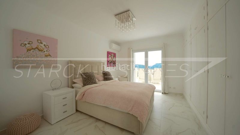 Foto e301e8d1-1b10-42bf-9d57-84390b33b103. Casa amb xemeneia piscina a Centro Ciudad Xàbia