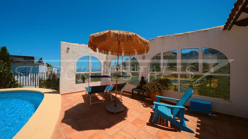 Foto 93ef24b0-a47c-4447-b2ca-691a6d2bb9ac. Casa amb xemeneia piscina a Vall de Ebo