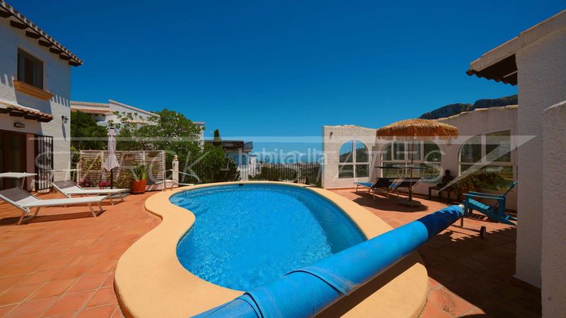 Foto cf825d8e-8032-4cad-beec-d70c07f0b942. Casa amb xemeneia piscina a Vall de Ebo