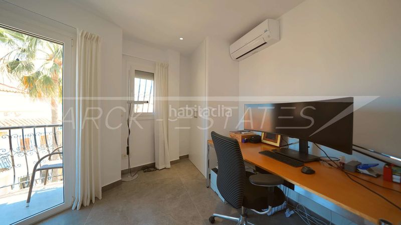 Foto bbb0c130-8bac-4d1a-a7b8-4e0e7cdf680e. Ático en Centro Urbano Dénia