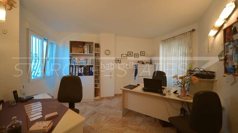 Foto 41a95310-561f-4a81-a386-d9fb5f085caa. Haus mit pool in Poblets (els)