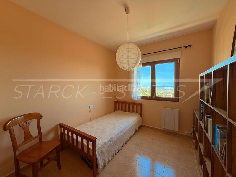 Foto 5092fc04-bb41-4179-b163-b0a1225de630. Casa adossada amb xemeneia piscina a Ráfol de Almunia