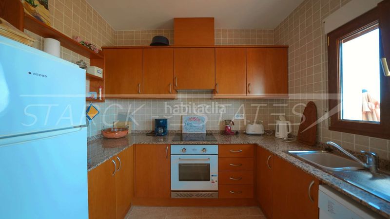 Foto c0d75445-e3ba-494f-a760-6b3852444d73. Casa adossada amb xemeneia piscina a Ráfol de Almunia