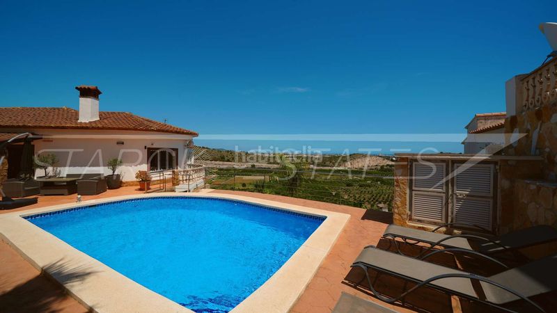 Foto d609f629-ab63-4462-a400-a760771dfed7. Casa amb xemeneia piscina a Oliva pueblo Oliva