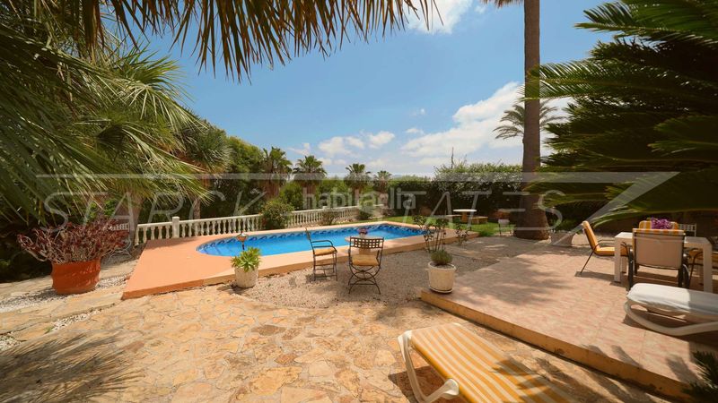 Foto 38f77877-4282-4171-87d4-16c919d614bf. Casa amb xemeneia piscina a Beniarbeig